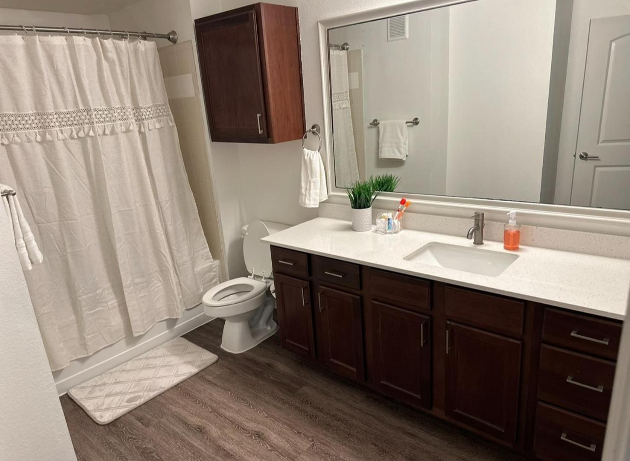 Convenient Spacious 2Bed 2Bath Frisco Exterior photo